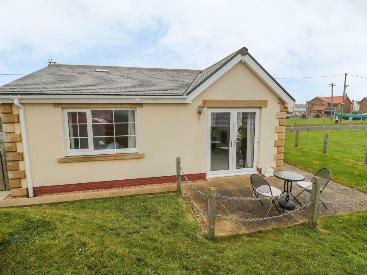 White Rock Cottage Beadnell Bagian luar foto