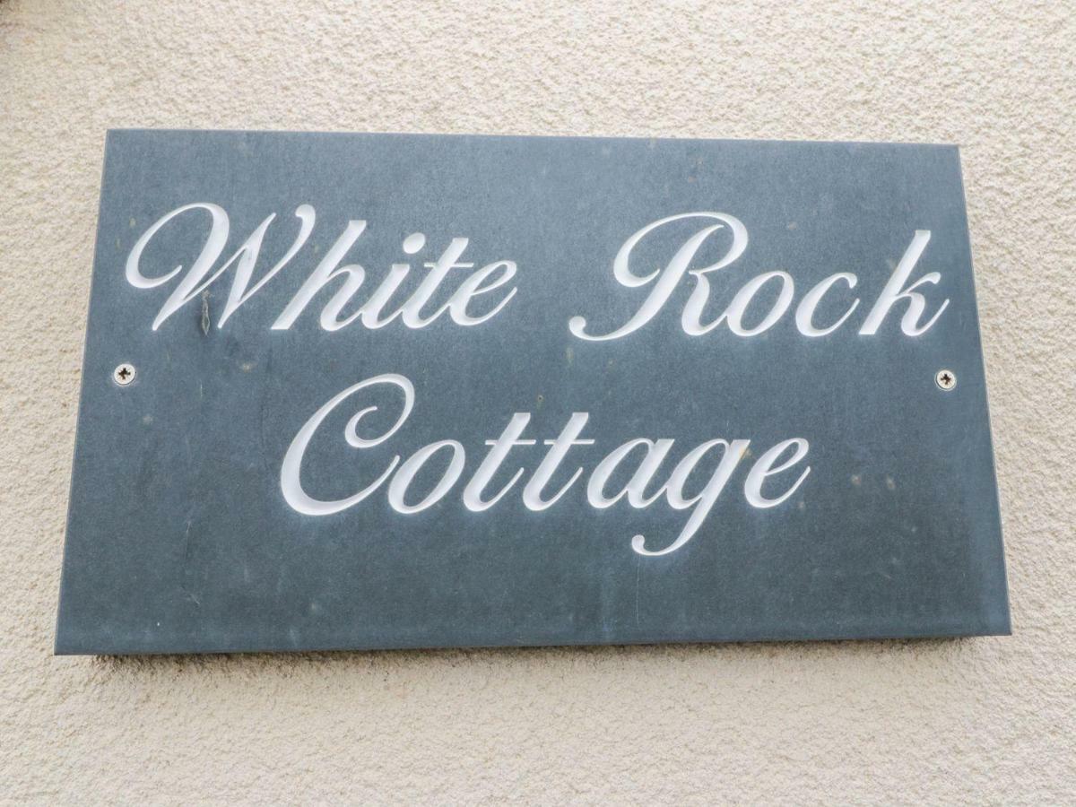 White Rock Cottage Beadnell Bagian luar foto